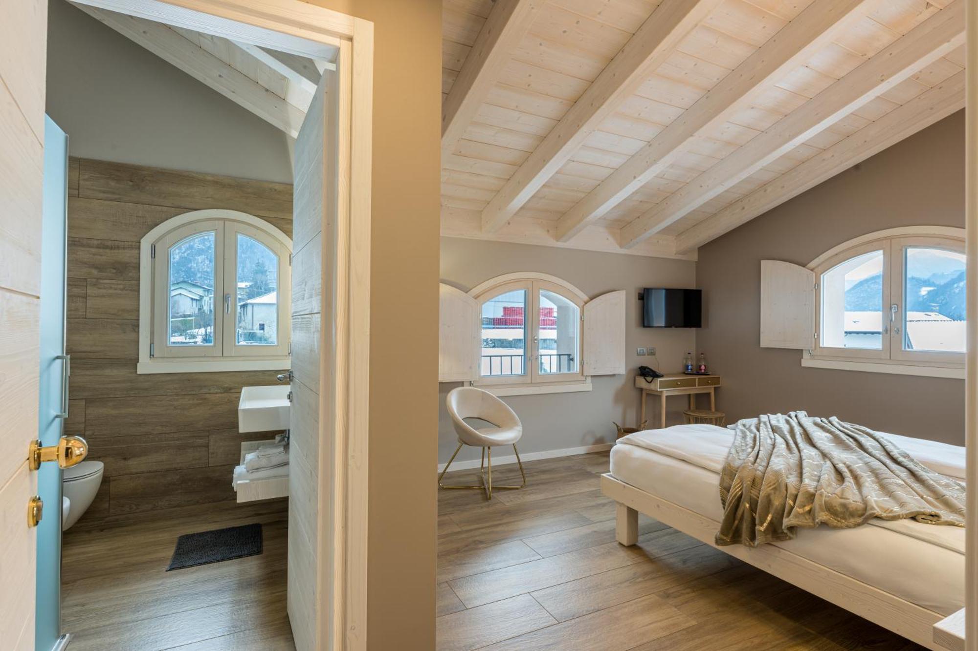 Bianco Hotel Primaluna エクステリア 写真