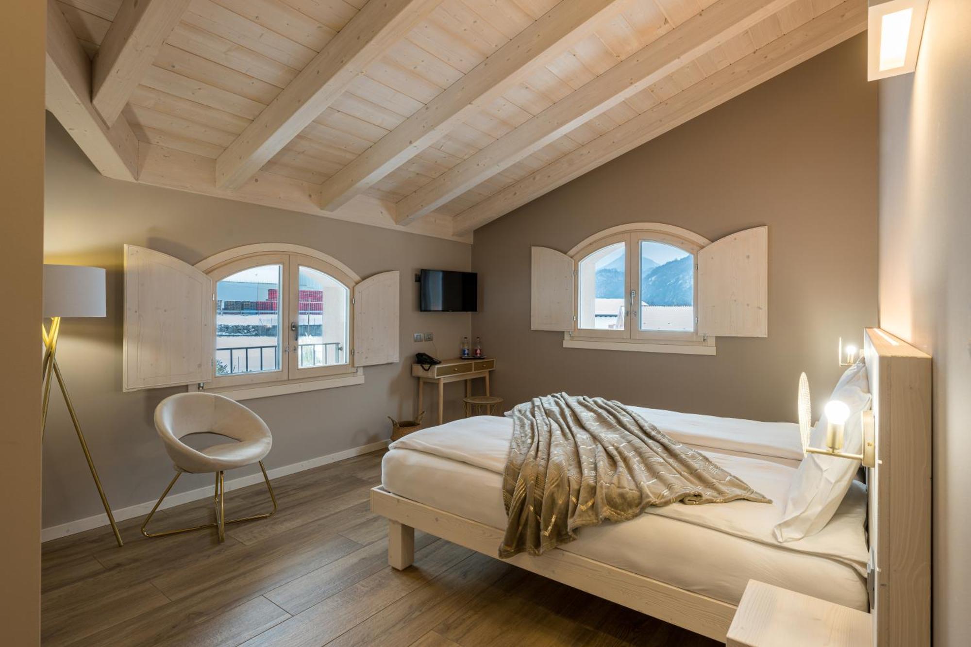 Bianco Hotel Primaluna エクステリア 写真