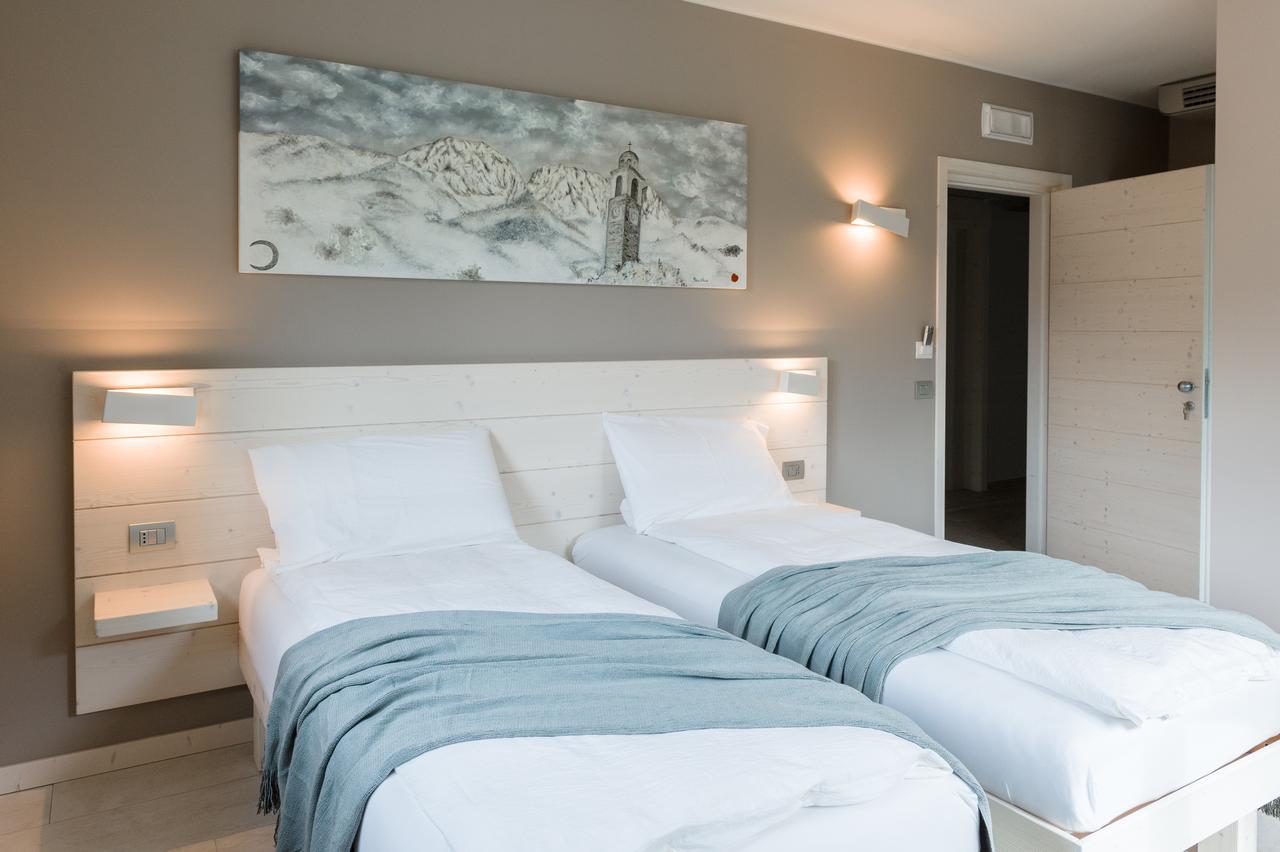 Bianco Hotel Primaluna エクステリア 写真